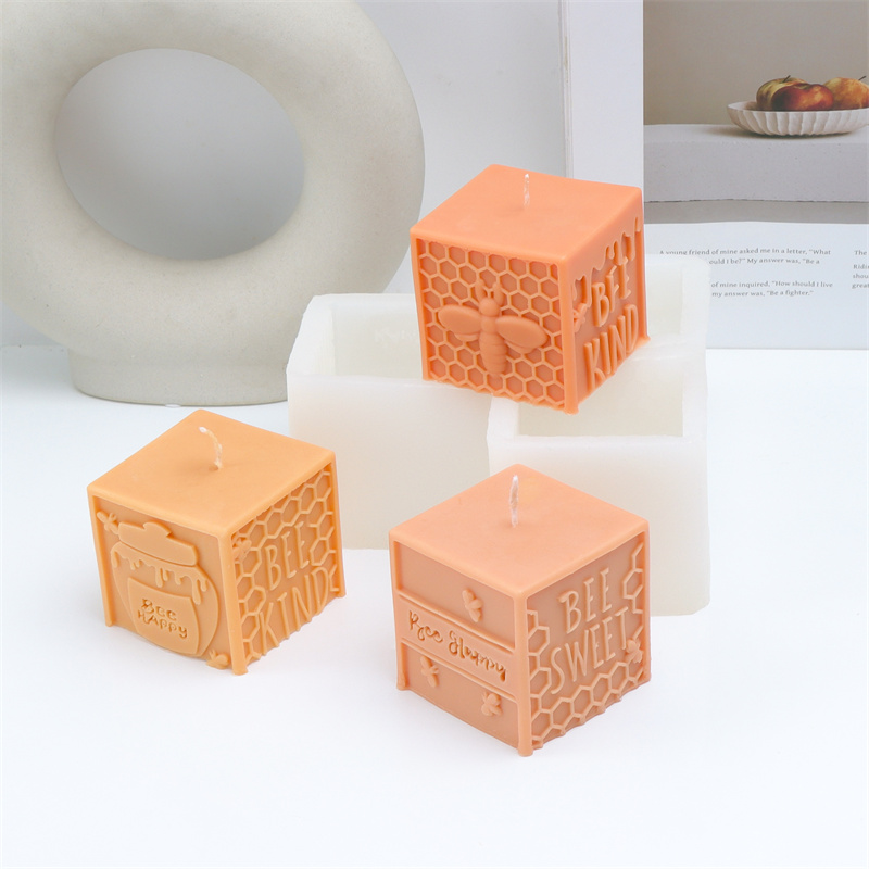 Art Craft Picture - 3D Honeycomb Pillar Bee Silicone Candle